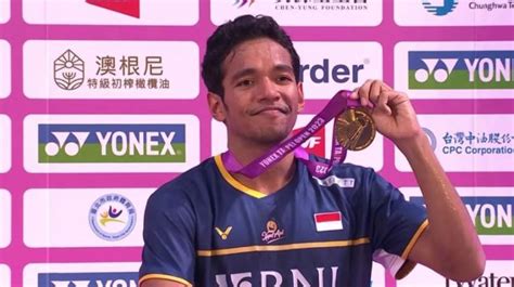 Chico Aura Sukses Jadi Juara Tunggal Putra Taipei Open Peoplenetcup