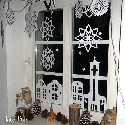 Weihnachts Fensterdeko aus Papier Das ist Weihnachtsdekoration für