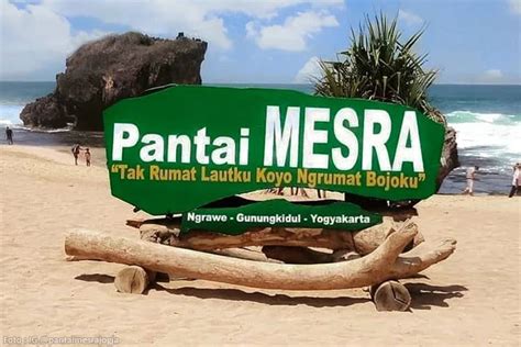 Pantai Mesra (Pantai Ngrawe) : Daya Tarik, HTM, Dan Penginapan - Review ...