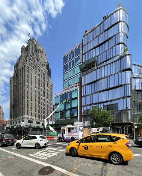 Window Installation Finishes on 76 Eighth Avenue in Greenwich Village