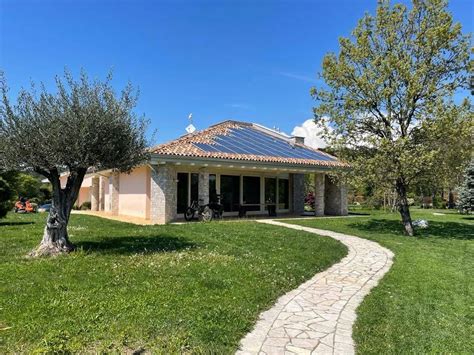 Villa In Vendita Trieste Italia 128869565 LuxuryEstate