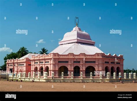 Vallalar Suththa Sanmarkka Sathya Gnana Sabhai At Vadalur Near Neyveli