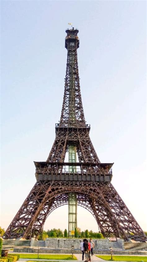 Eiffel Tower Bahria Town Lahore Eiffel Tower Paris Pakistan