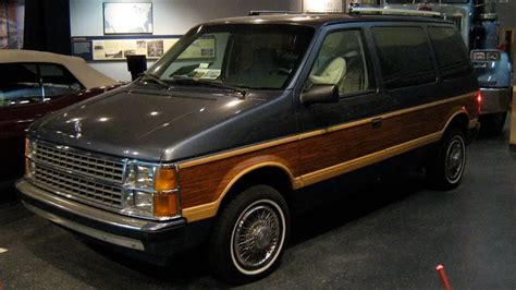 30 Years Ago Today Chrysler Invented The Minivan And Changed History