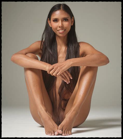 Solo Strippers Porn Pic