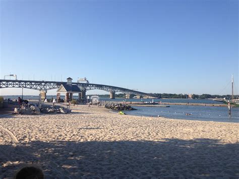 Yorktown Beach - Yorktown, VA - Kid friendly activity reviews - Trekaroo