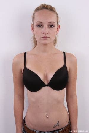 Amateur Blonde Sex Model Does Well Modeling Hot Fleshy P XXX Dessert