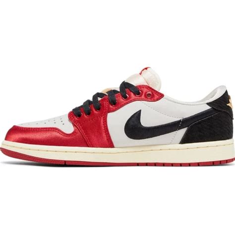 Air Jordan 1 Retro Low Og Trophy Room Away Fn0432 100 купить в Москве