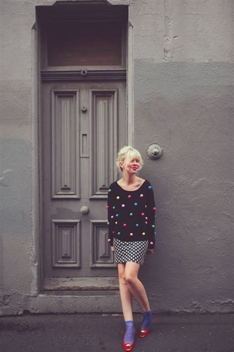 Свитер с помпонами 2 (подборка) / Свитер или кардиган: вторая жизнь ...