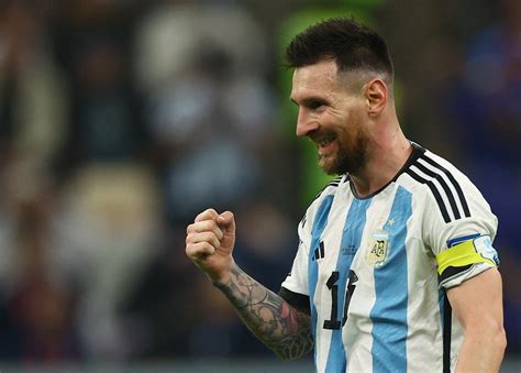 Messi shoulders Argentina's hopes ahead of World Cup final | Daily Sabah