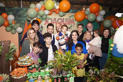 Camilla Camargo Celebra Anivers Rio Do Filho Joaquim Em Festa