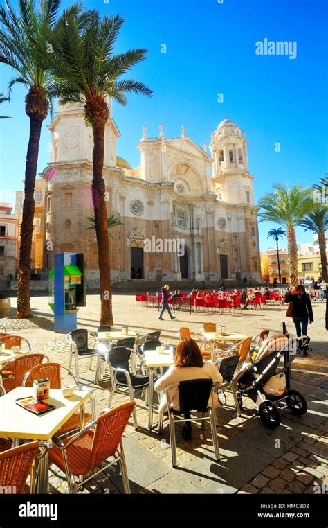 Plaza De La Catedral Cadiz Andalusia Spain Stock Photo Alamy