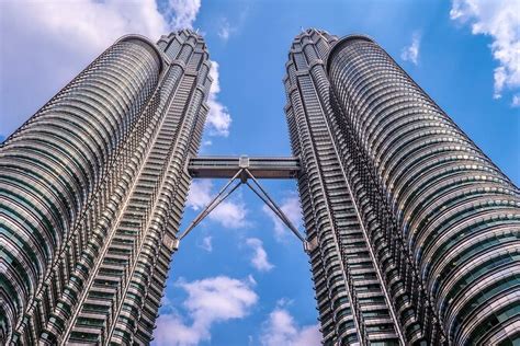 Kuala Lumpur City Tour With Petronas Twin Tower Admission Ticket 2023