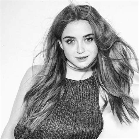 Hot Sexy Happy Jankell Bikini Pics