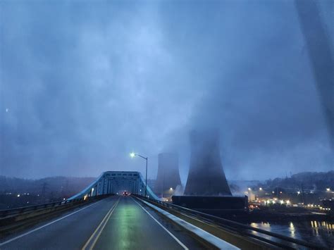 Beaver Valley Nuclear Power Station, PA : r/megalophobia