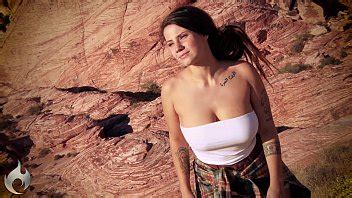 Sex Twerker Indica Flower Rides Laz Fyre NOW On HouseoFyre XVIDEOS