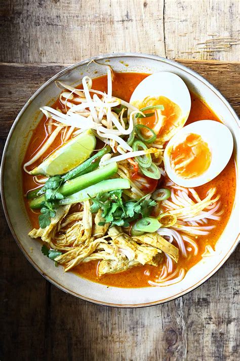 Easy Laksa With Shredded Chicken Serving Dumplings