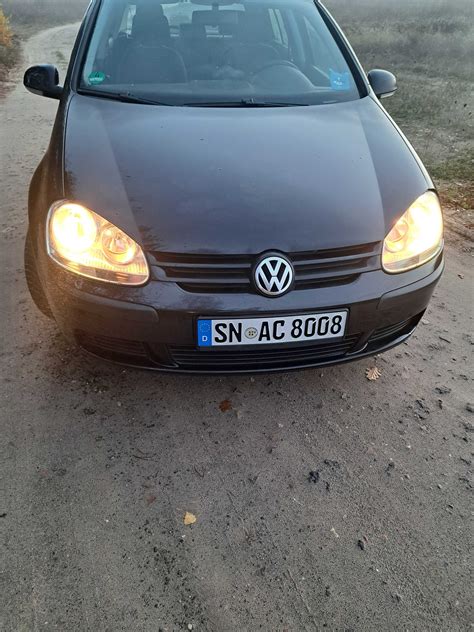 Sprzedam ładnego golfa igła 2005 mpi klimatronik Chojnice OLX pl