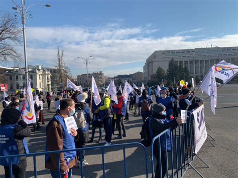 Locals protest recent administratia domeniului public fee increases 4