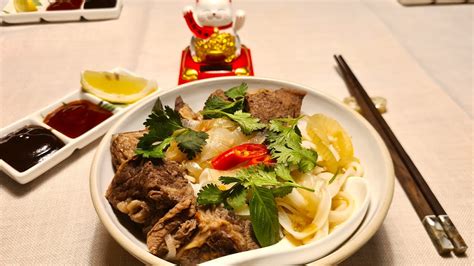 Hanoi styled Red Wine Beef Stew Pho Phở Bò Sốt Vang YouTube