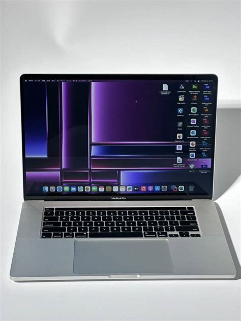 目立った傷や汚れなしMacBookPro 16型 2019年 Retina Ventura Touch Bar Core i9