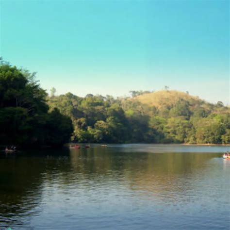 Boat Ride in Pookode Lake Archives - BluSalzz