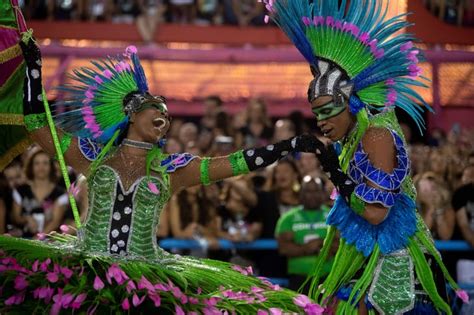 Rio De Janeiro S Carnival Costumes Popsugar Latina Photo 21