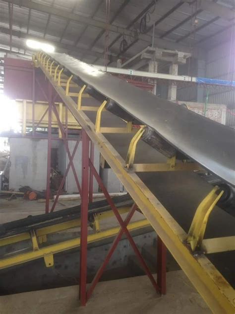 Rubber Feet Mild Steel Flat Belt Conveyor At Rs Piece In