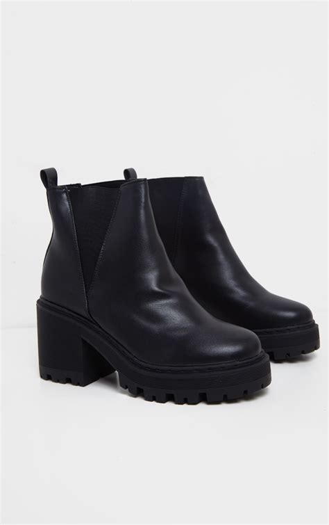 Black Wide Fit Cleated Chunky Chelsea Boot Prettylittlething