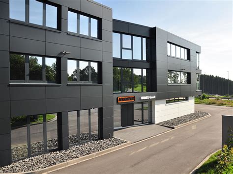 Industrial cooling and heating. - Deltatherm