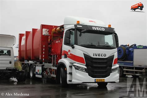 Foto Iveco S Way Van Omrin Truckfan