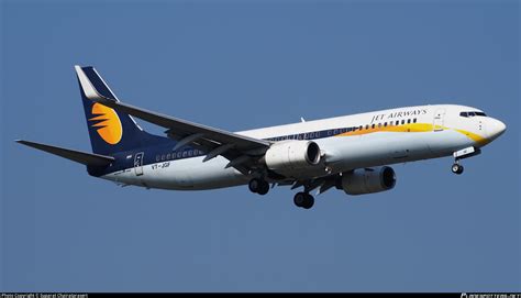 VT JGF Jet Airways Boeing 737 8FH WL Photo By Suparat Chairatprasert