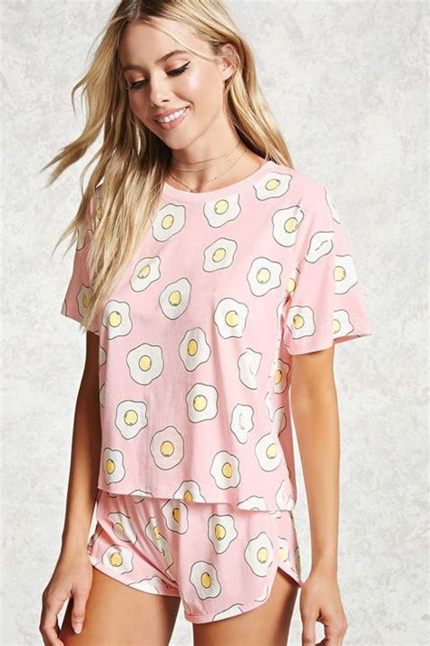 Things Every College Girl Needs In Her Closet Cute Sleepwear