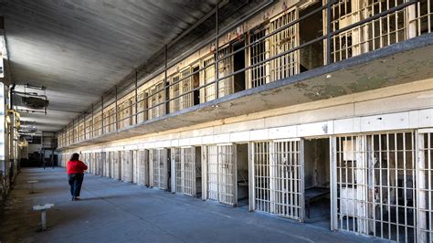 celebrity jail photos 5