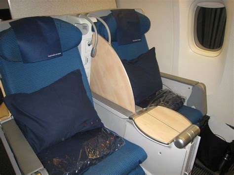 ANA All Nippon Airways Business Class Review, LA-Tokyo