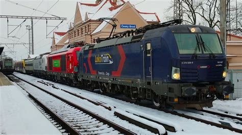 Vlak VUZ v čele s 5 370 028 0 převáží dual power DB Cargo 249 003 5 193