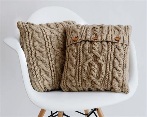 Beige Cable Knit Pillow Cover With 3 Wooden Buttons Knitted Cushion