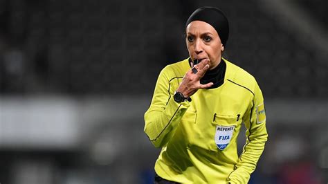 Polémica En Irán Excluyeron A La Referí Que Iba A Arbitrar Un Partido