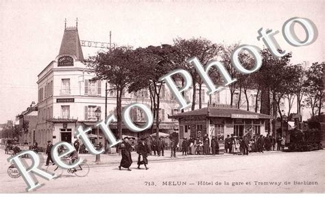 Agrandissement Carte Postale L Hotel De La Gare Et Le Tramway De