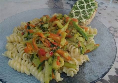 Fideos Tirabuz N Con Verduras Receta De Lorena Cuello Cookpad