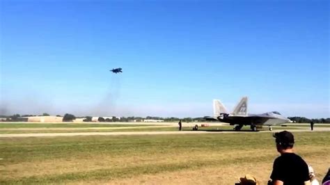 F 22 Raptor With Harrier Jet Vtol Maneuvers Youtube