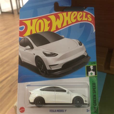 Jual Hot Wheels Tesla Model Y Shopee Indonesia
