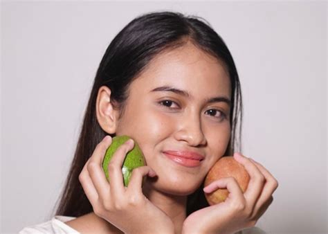 tips makeup  tampil cantik alami  cocok  kamu