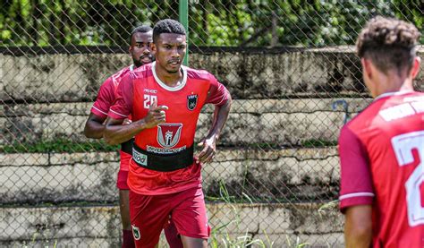 Lelê Admite Que Jogar A Libertadores Pesou Para Assinar Com O Flujogada