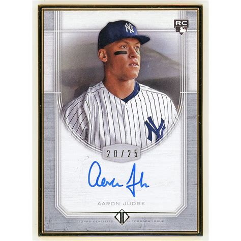 Aaron Judge 2017 Topps Transcendent Gold Frame Autograph Rookie Rc Card