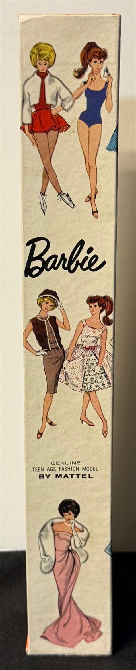 850 Vintage Bubble Cut Brunette MIB Doll Peddlar