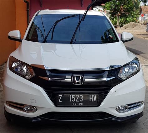 Hr V Honda Hrv Type E Cvt Mobilbekas