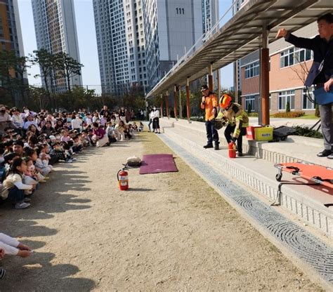 천안교육지원청 2023 재난대응 안전한국훈련 불시 복합재난 대피훈련 진행