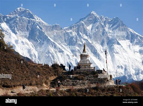 Stupa Near Namche Bazar And Mount Everest Lhotse And Nuptse Way To