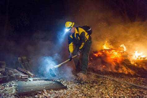 Camp Fire survivor describes her terrifying evacuation